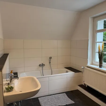 Hostel Monteurzimmer Am Waldhotel *